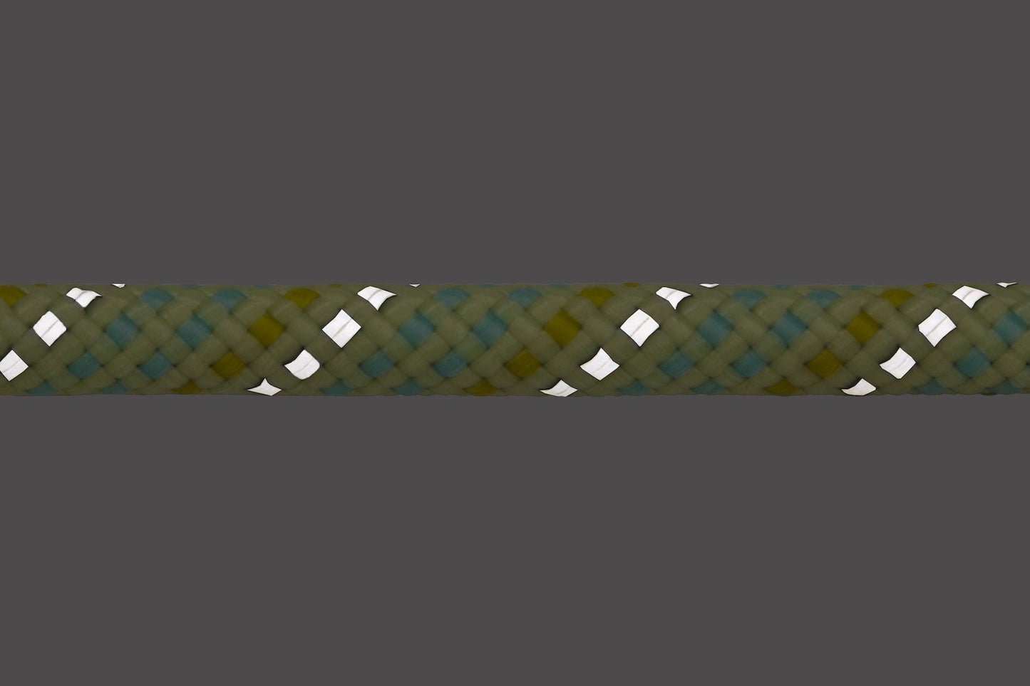 Knot-a-CollarTM Rope Dog Collar