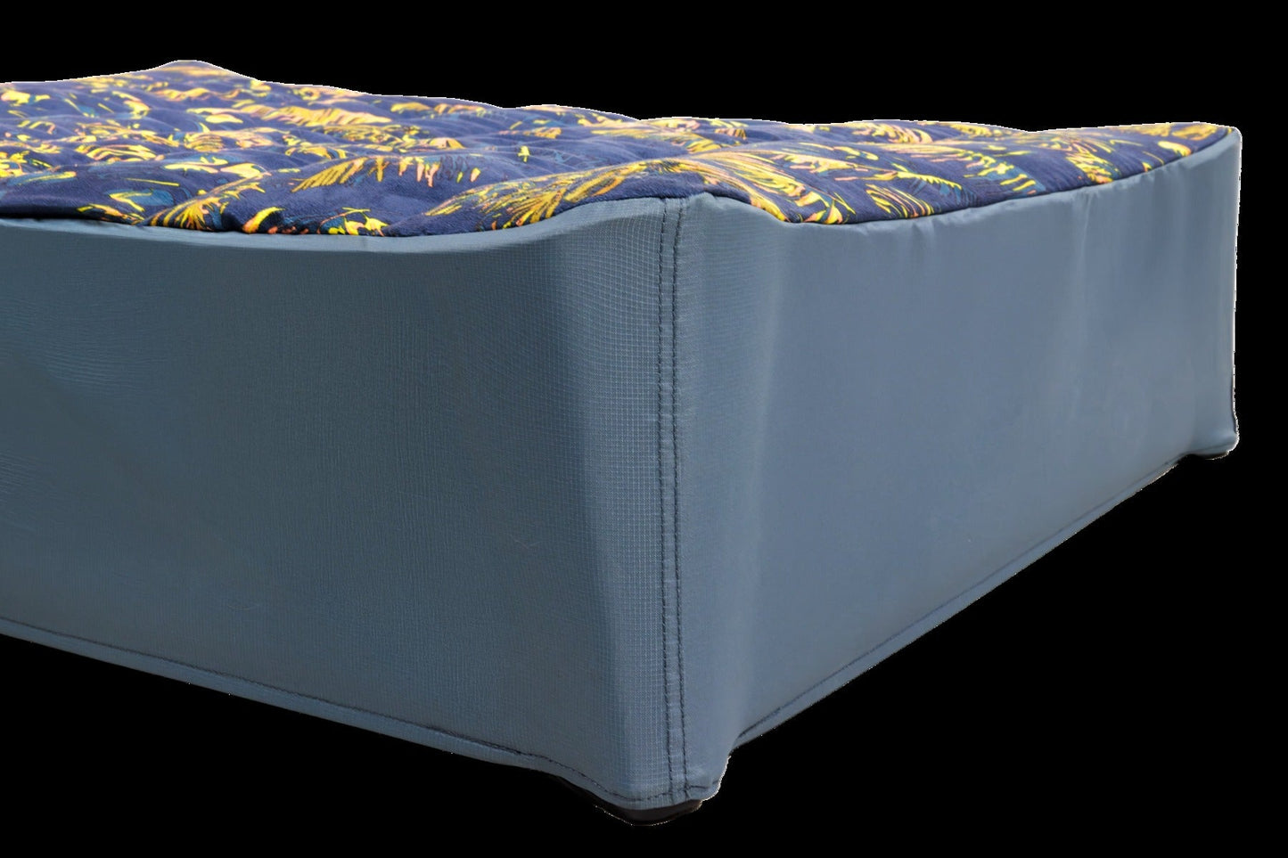 Mt. EverRestTM Insulated Dog Cot Cover