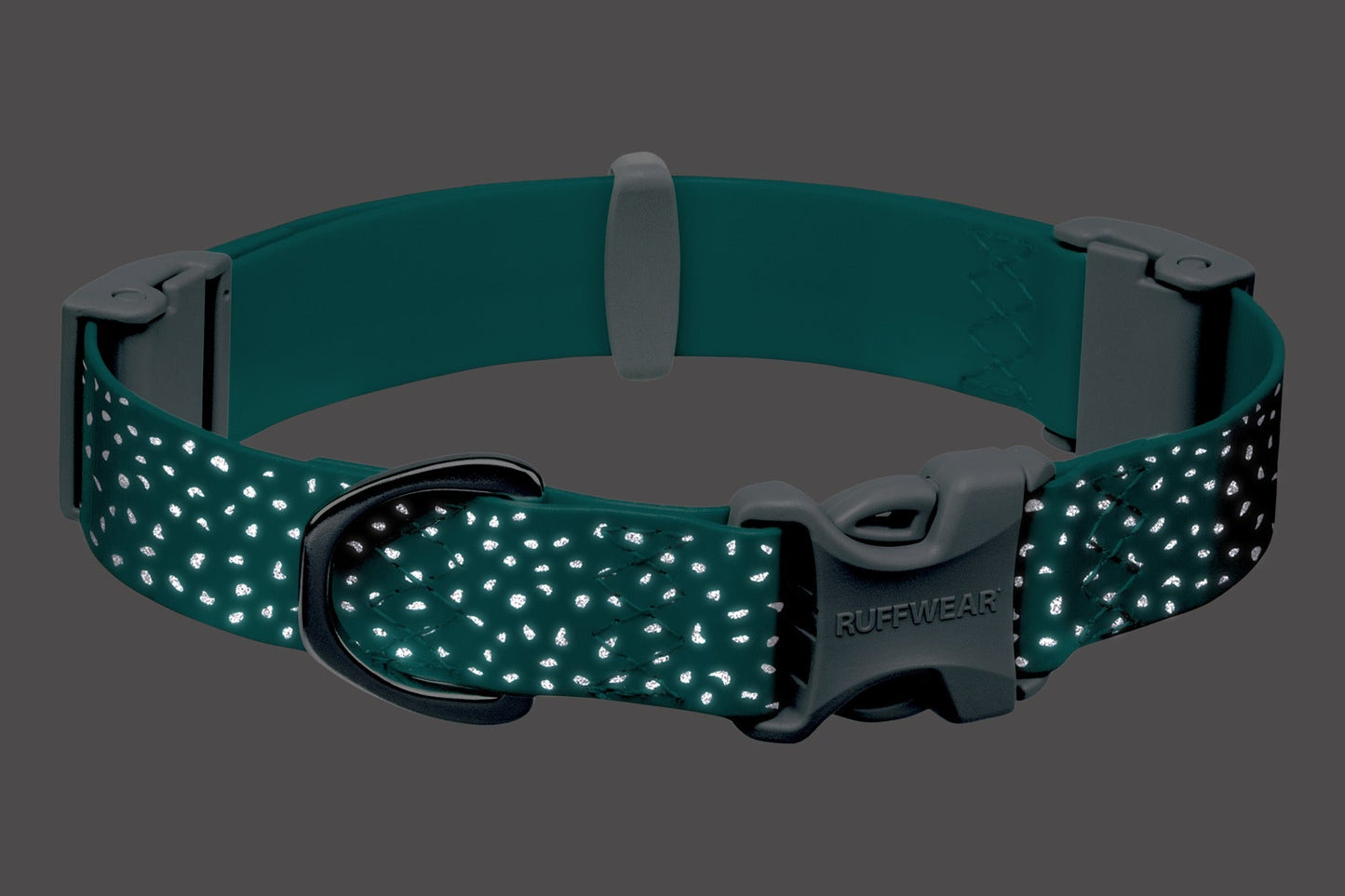 ConfluenceTM Waterproof Dog Collar