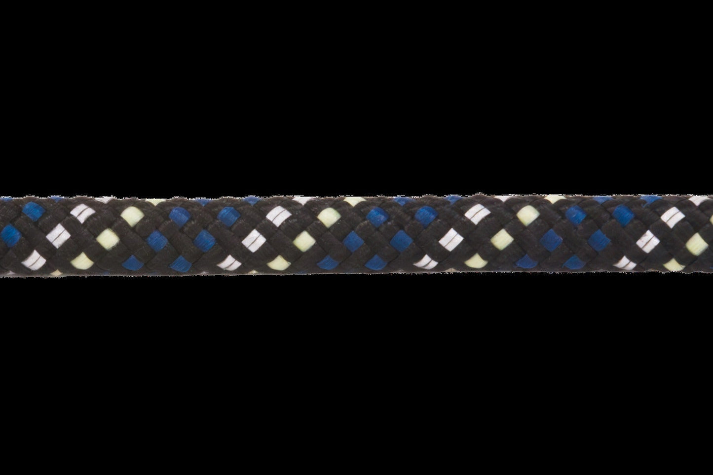 Knot-a-CollarTM Rope Dog Collar