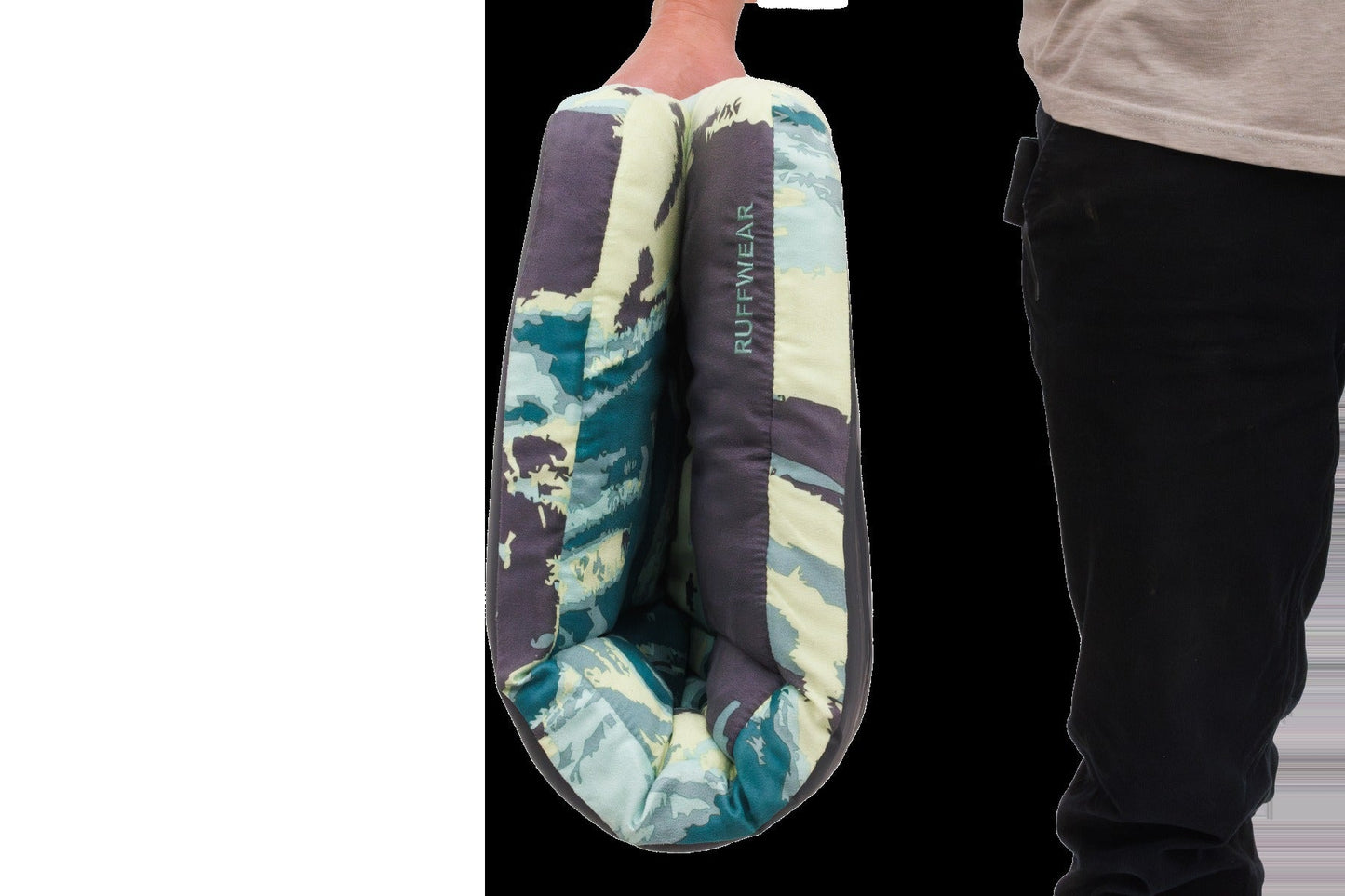 BasecampTM Foldable Dog Bed